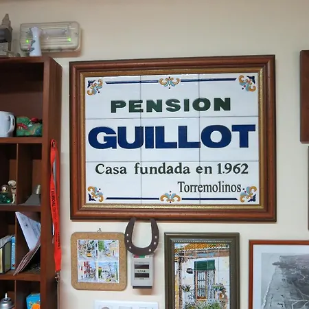 Guillot ゲストハウス トレモリノス